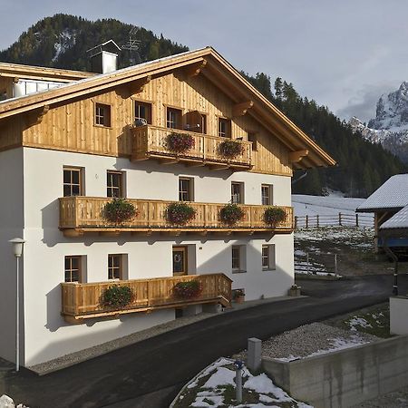 Appartments Jagerhof Braies  Extérieur photo