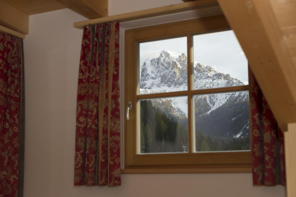 Appartments Jagerhof Braies  Chambre photo